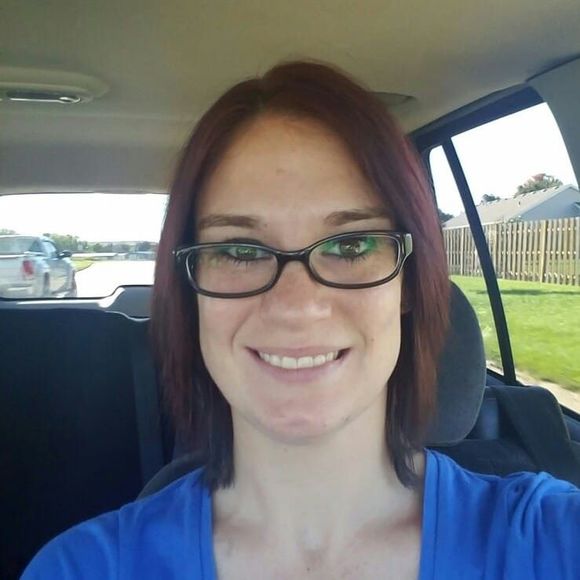 Meet your Posher, Jenni - Picture 1 of 1